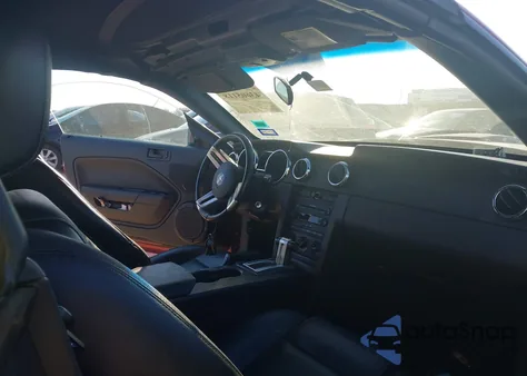 2007 Ford Mustang V6 Deluxe/V6 Premium from USA, damaged, VIN 1ZVFT84N375355048